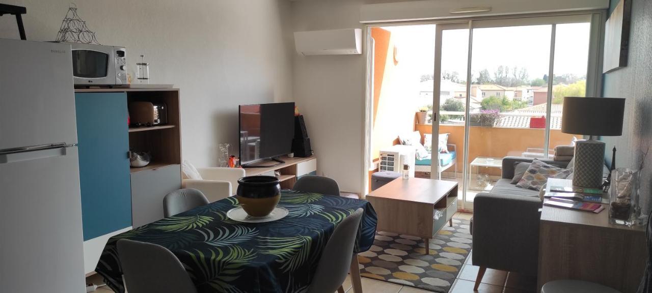 Appartement Avec Grande Terrasse A 15 Mn De La Mer Saint-Estève エクステリア 写真